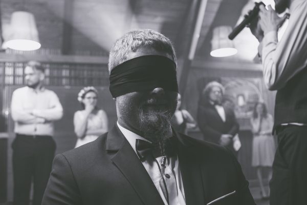 Maniek przy konsolecie DJ